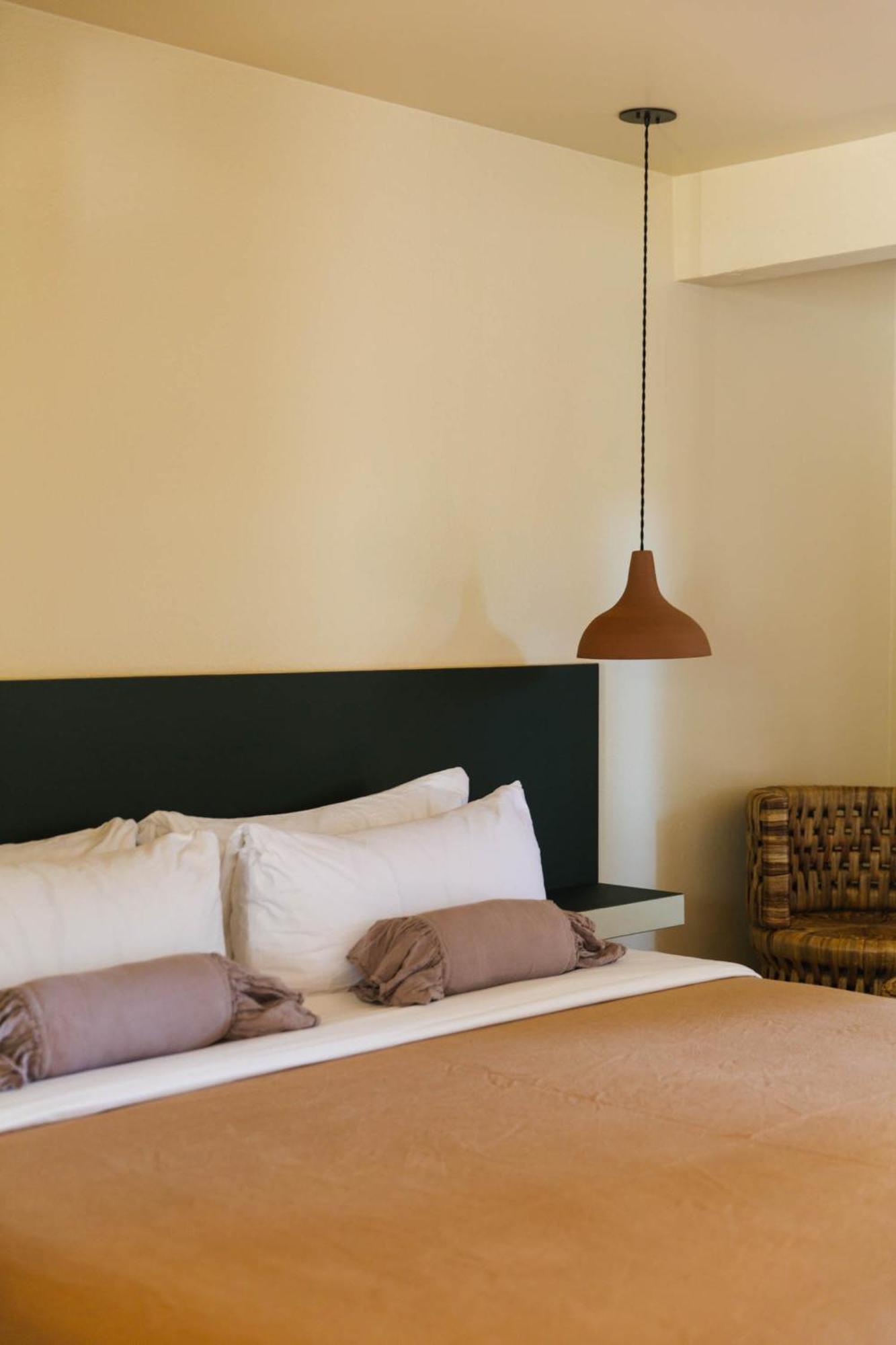Hummingbird Inn Ojai Bagian luar foto